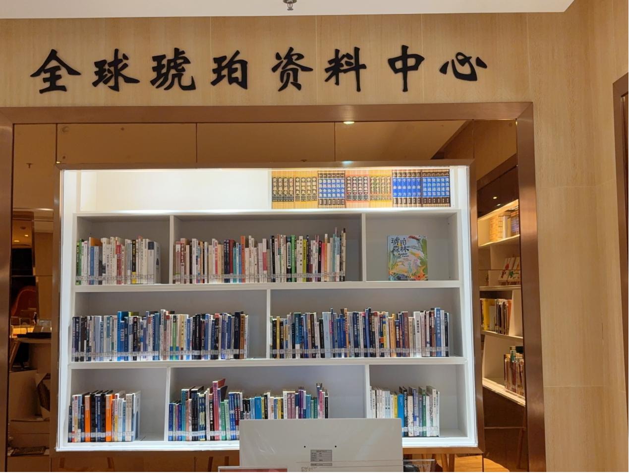 全市首個!寶安「寶藏圖書館」+1 再添公益性文化活動新標桿